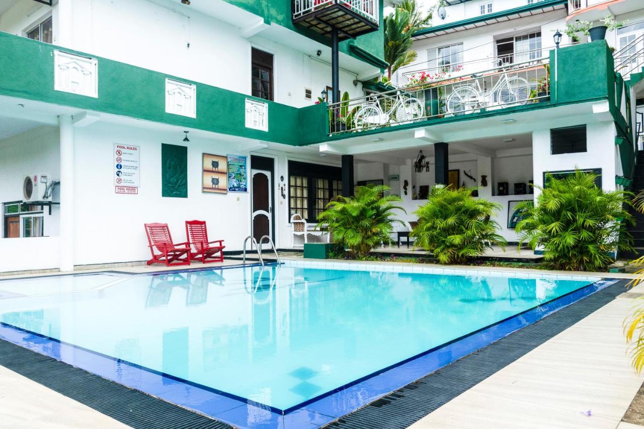 Kandy Riverside Villa Екстериор снимка