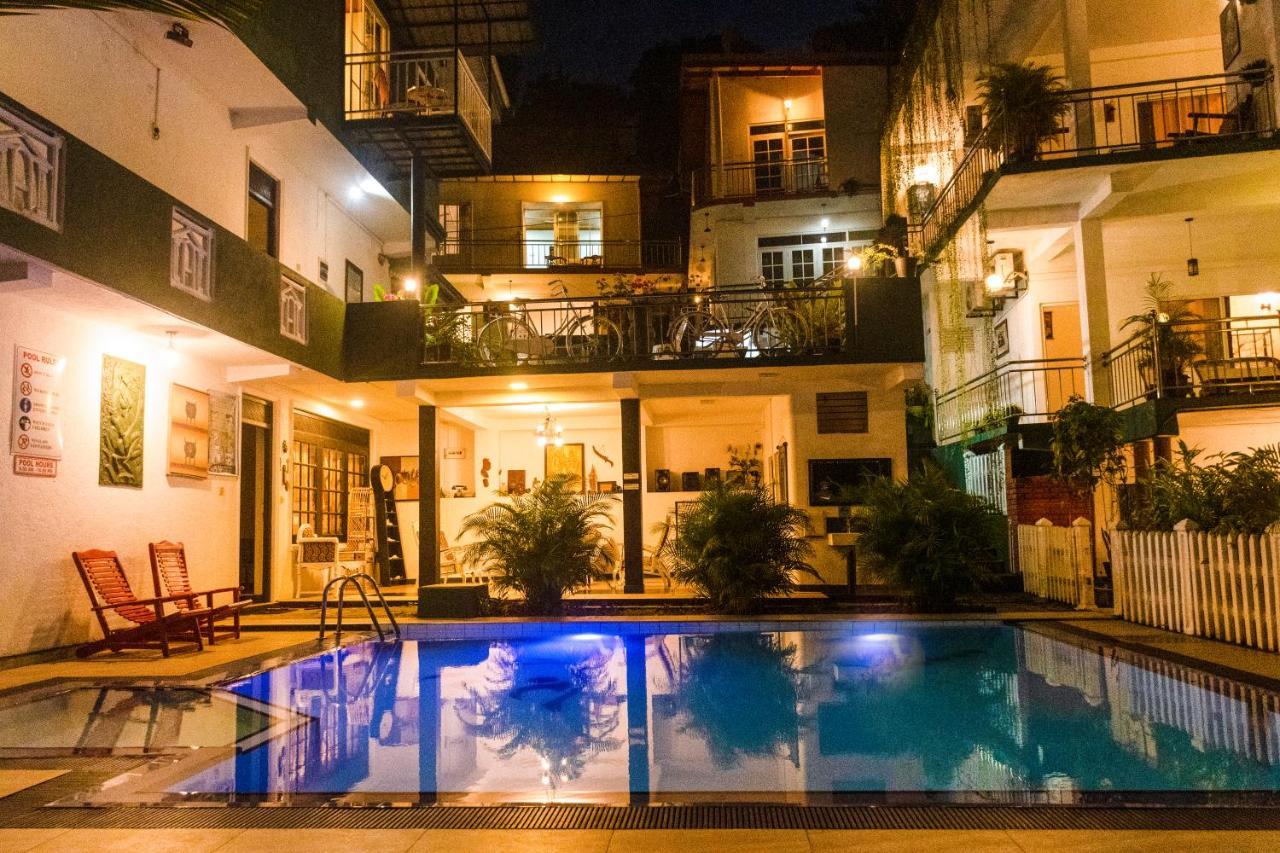 Kandy Riverside Villa Екстериор снимка